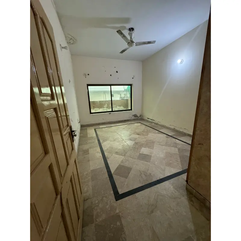 2nd Floor Flat For Sale For