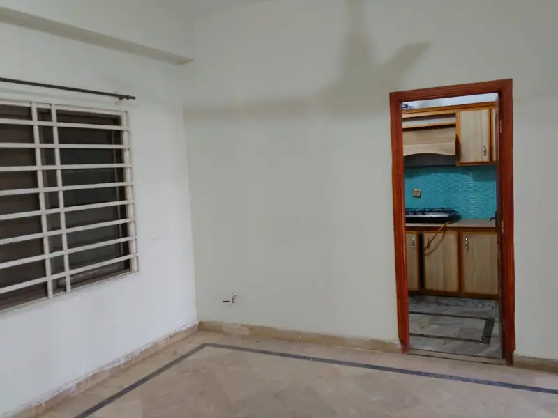 2nd Floor Flat For Sale For