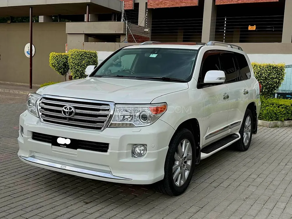 Toyota Land Cruiser ZX 2013